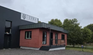 Façade extérieure de l'agence Lyra Funéraire